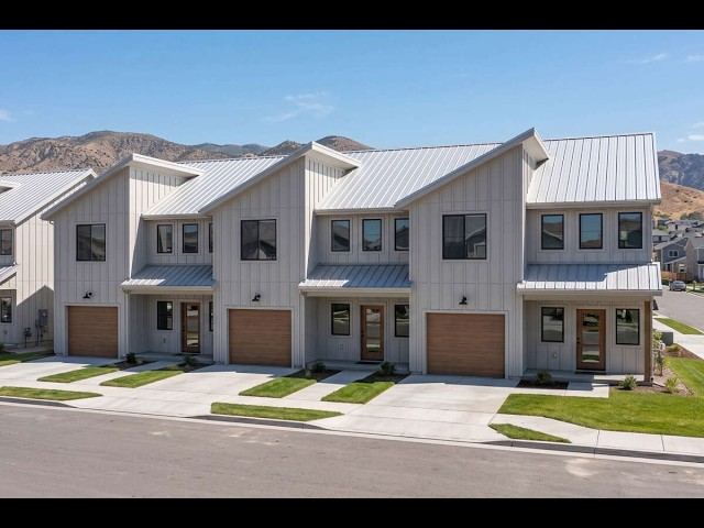 Modern Triplex Design | Unique | Virtual Walkthrough | Plan 963-01350