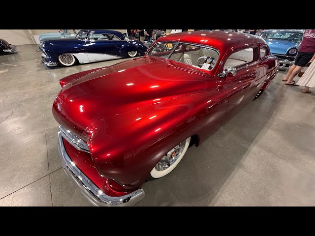 Ventura Nationals New Kustom Kulture building!!! ;-) Come walk it with me ;-) 
