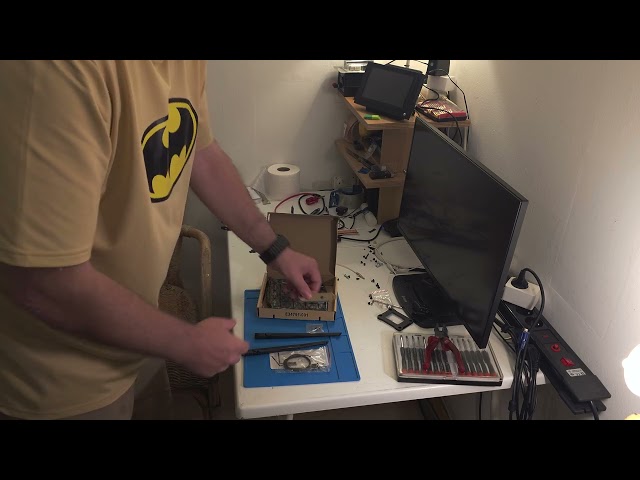 UNBOXING GLOTRENDS PCIe X1 adapter for M.2 Key-E WiFi-module and M.2 NVMe SSD, 2-in-1