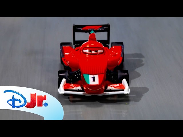 Cars Arrive to Italy for the Monza F1 Race! 🏎️ | Pixar Cars | Disney Jr.