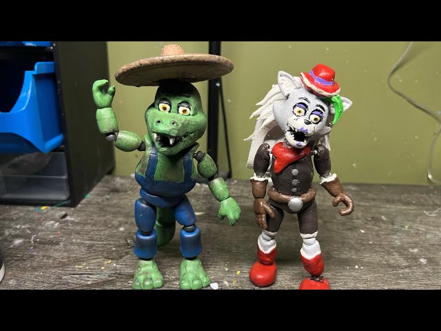 Deadeye Roxy And Springlock Monty Custom Figures Review