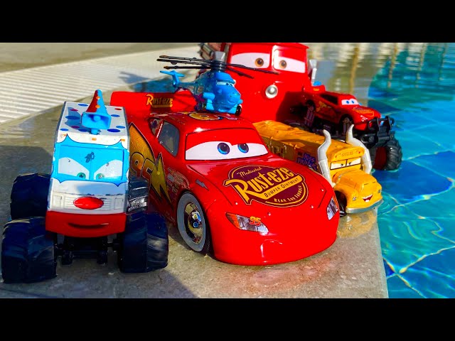 Disney Pixar Cars toys Review | Lightning McQueen, Finn McMissile, Mack, Doc Hudson,Cruz Ramirez