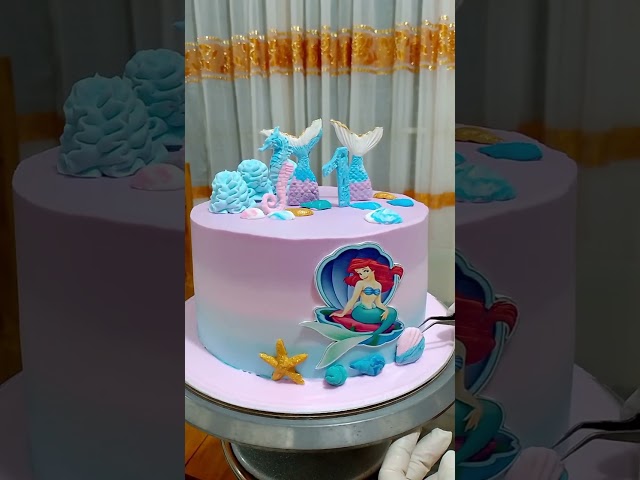 Beautiful princesses and mermaid cake decorating ideas #mermaidcake