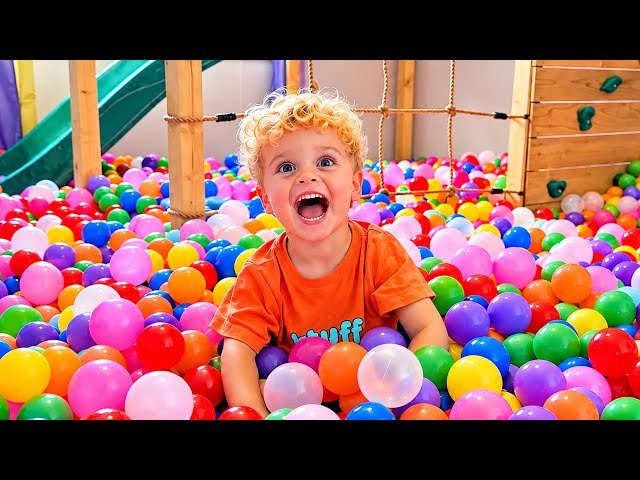 I SURPRISED MY TODDLER WITH 10,000 BALLS
