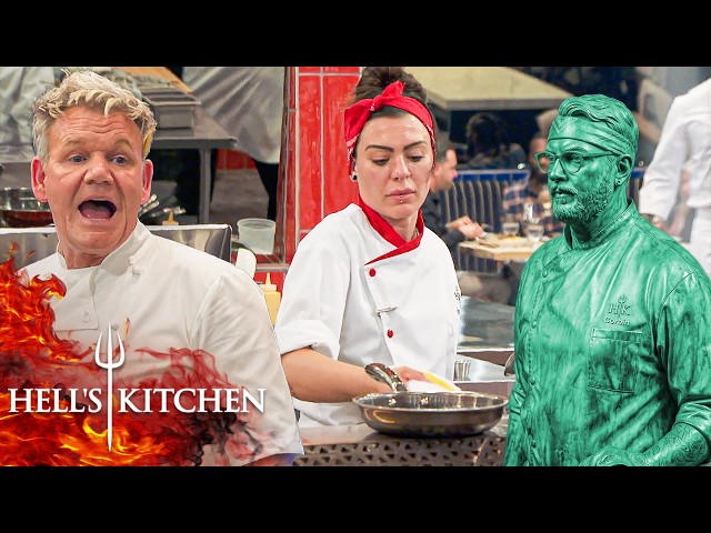 Hannah Forgets Garnish as Corbin Stands Frozen On Meat | Hell's Kitchen