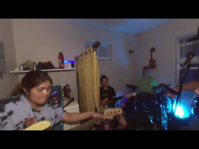 LATE BLOOMERS JAMMING - Hey Jude - The Beatles Practice Cover