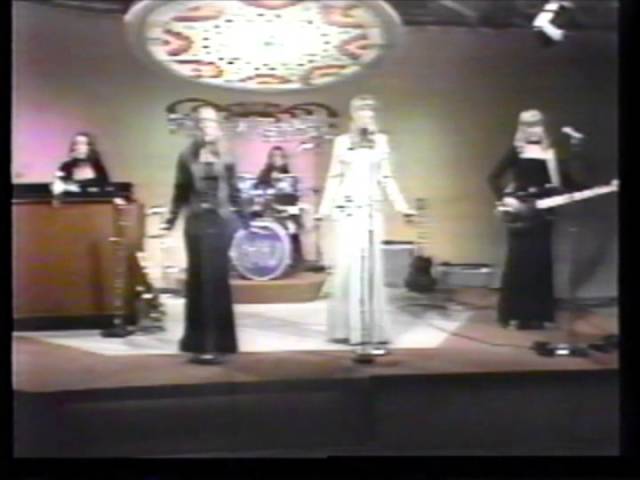 Today Show with Barbara Walters 1975 featuring Maiden Voyage Female Band