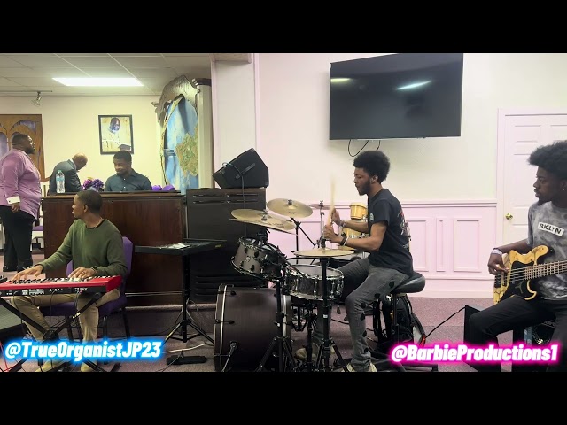 Praise Break