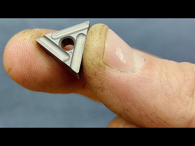 Do you know how this carbide insert works when turning metal