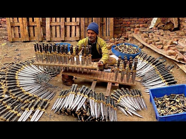 Incredible Forging an EPIC Dagger Knifes from Massive Scrap Steel Wire