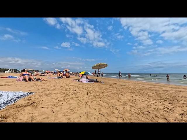 🌊 Feel the Energy of the Ocean | Vibrant 360° Beach Walk | 8K 60fps