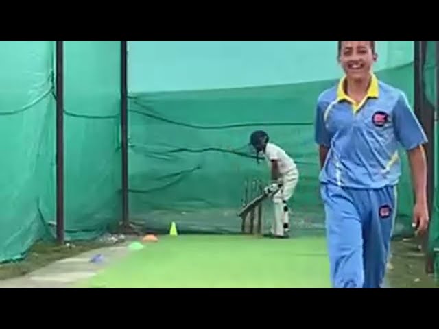 Kashmir Cricketer