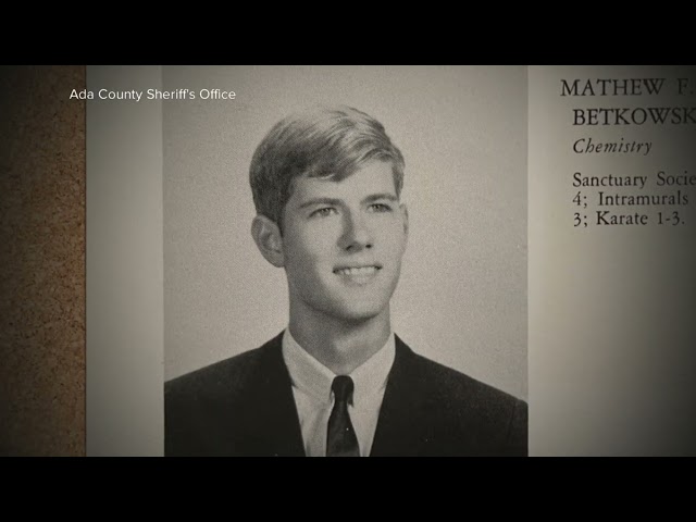 Cross-country cold case leads detectives to Chicago-area Tylenol murders