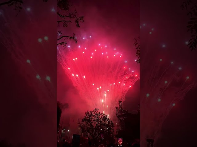 New Year’s Eve 2025 Fireworks at Gloria Molina Grand Park | Los Angeles Countdown Celebration