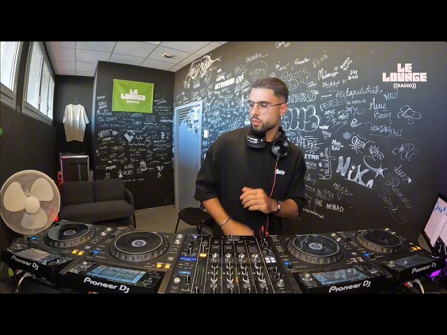SIMØB | Techno DJ Set | LeLoungeRadio