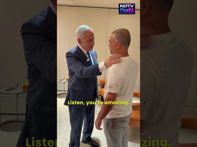 Netanyahu Embraces The Israeli Passenger Who Saved The Day on flydubai Flight