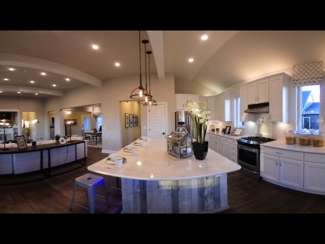 Schumacher Homes Heritage E Dining Room and Kitchen 360