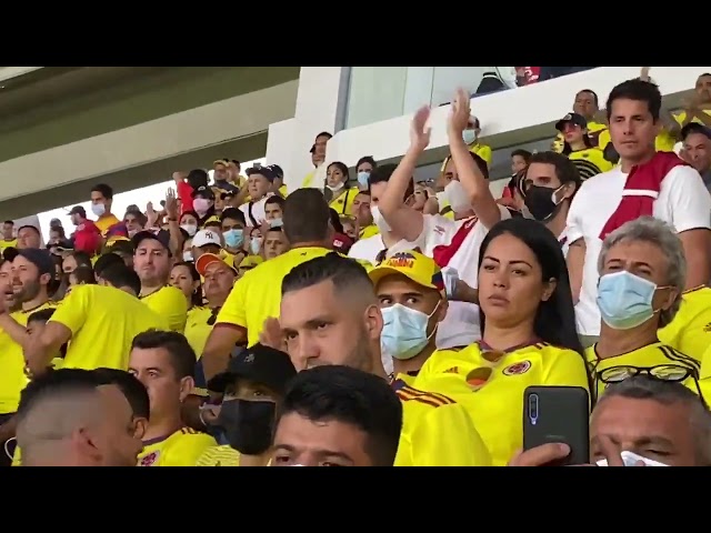 Colombia 0 - 1 Peru - hinchas colombianos aplauden a Jugadores de la selección peruana