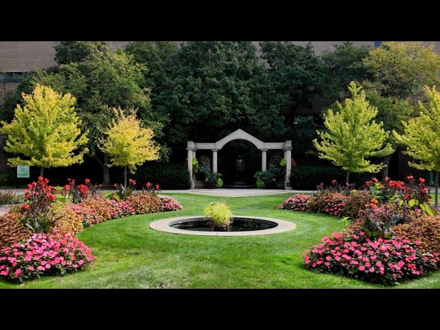 Exploring Gorgeous Michigan State Horticulture Gardens! (2024)