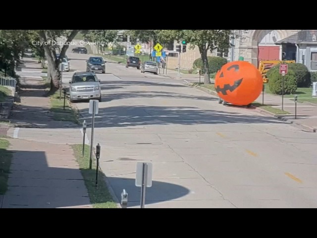 Runaway pumpkins prompt urge to baten down Halloween decorations