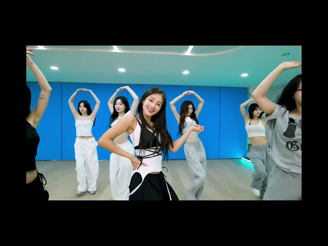 [VR] TWICE ＂THIS IS FOR＂ Choreography Video Moving ver ｜Converted 8K 60FPS 3D VR
