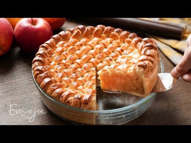 How to Bake the Ultimate Apple Pie | ASMR