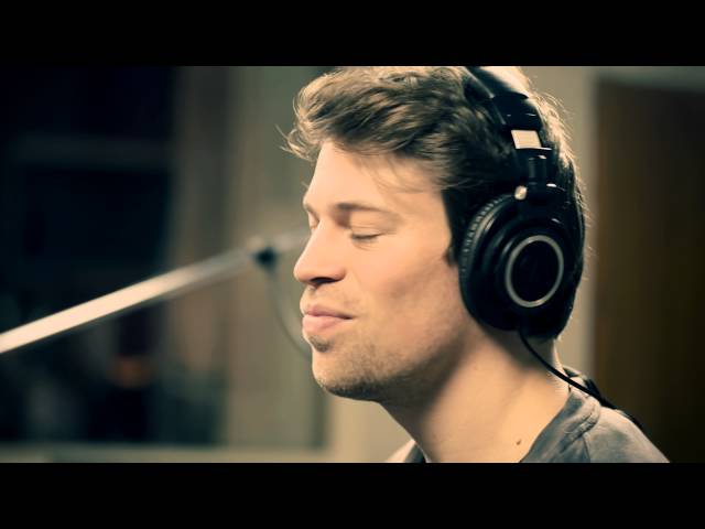 Over the Horizon 2016: Samsung Galaxy Brand Sound by Dirty Loops