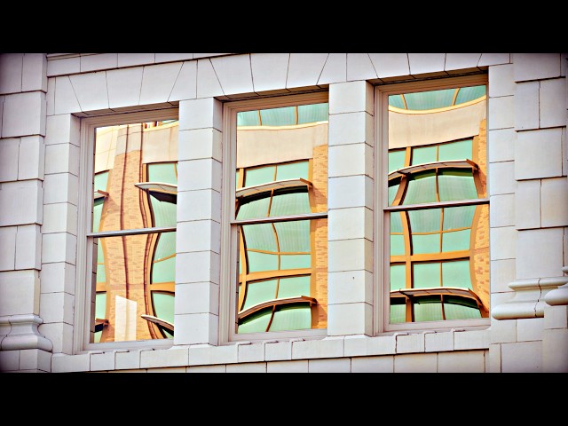 The Wavy Window Paradox