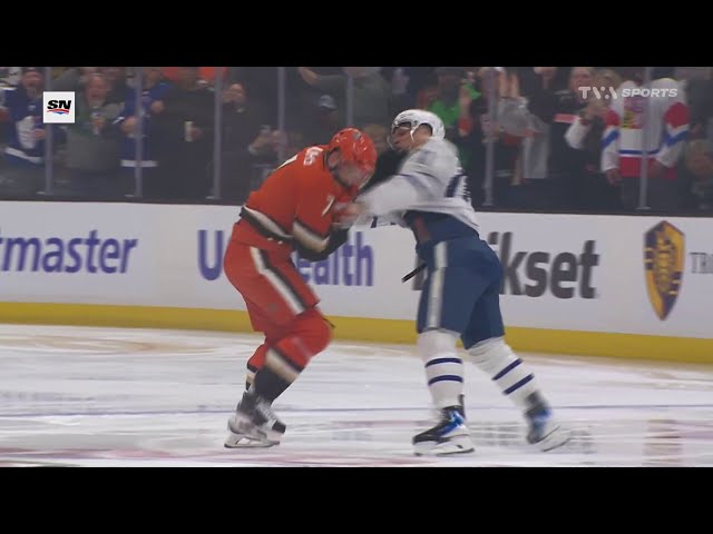 Domi gets revenge on Matthews by fighting Gudas!
