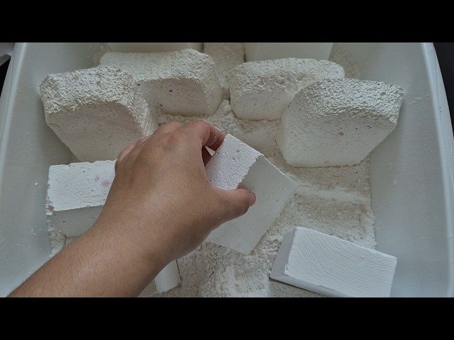 Fresh + Homemade Gym Chalk ASMR 🤍 | The Best of Both Worlds ☁️ | Crunchy & Powdery