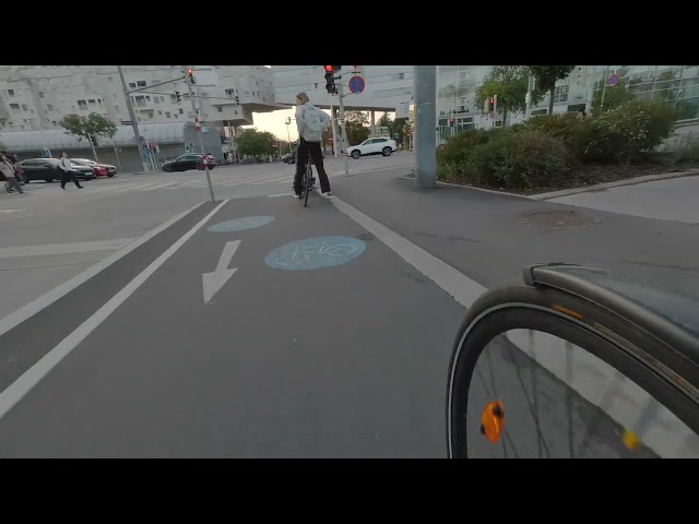 Boring bicycle commute - 20261002 #2