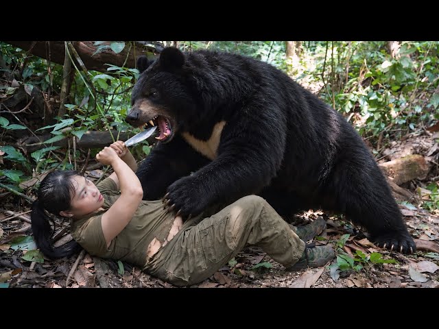 Survival Skills: Unexpectedly Encountering Wild Animals Deep in the Forest, survival alone