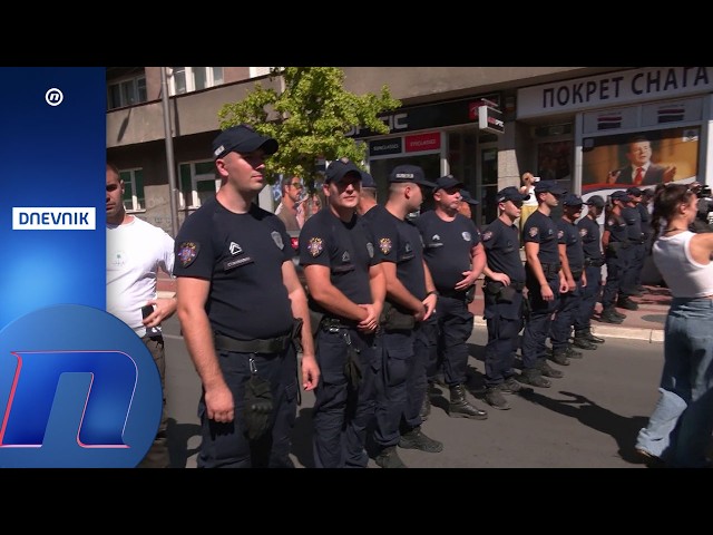 U Nišu protest studenata i građana zbog dolaska Vučića. Policija nije dozvolila da mu priđu.