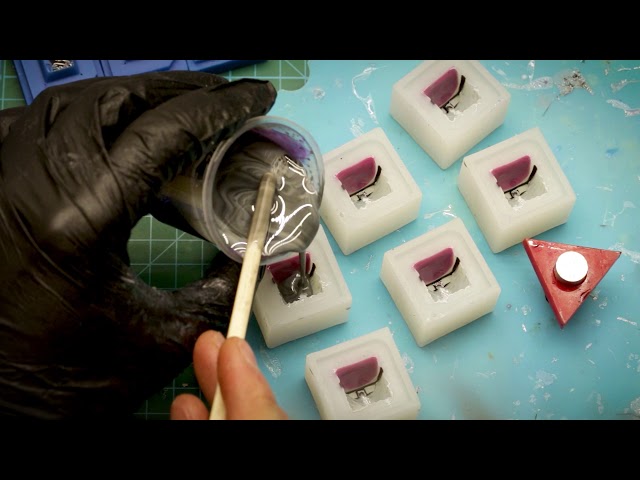 Multishot Resin Casting for Artisan Keycaps