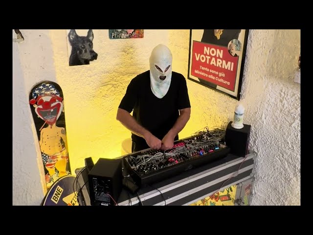 Eurorack Techno Live Set | 100% Modular, No Computers, No MP3