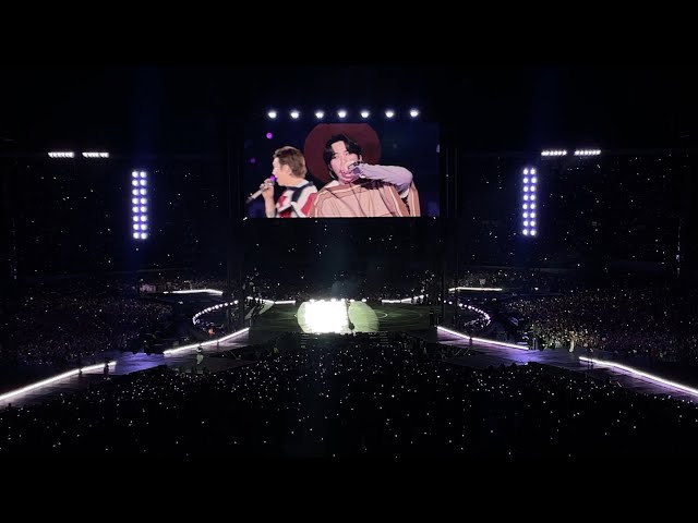 171026 - JUMP (SURPRISE SONG) - BTS IN SANTIAGO CHILE D3