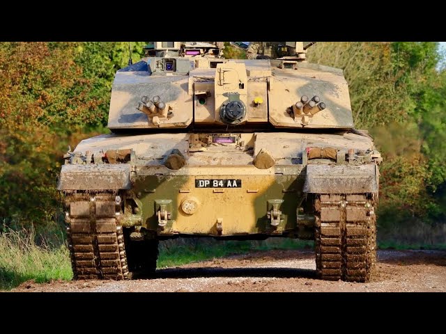 Challenger 2 in action. Royal Tank Regiment.