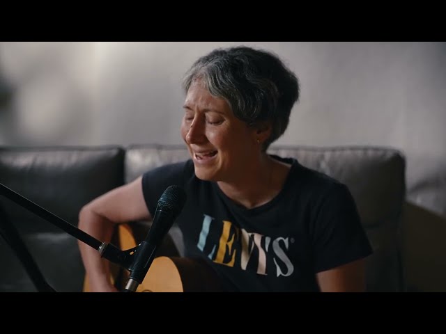 Episode 6- Songwriter Series: Presence
