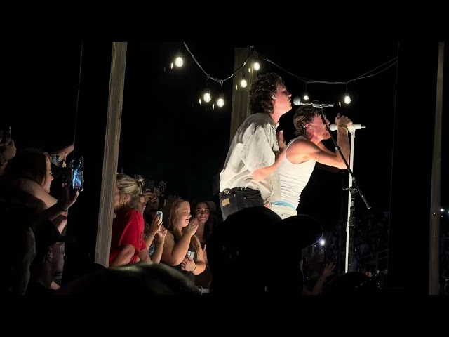 Bailey Zimmerman - Holding On. Different Night Same Rodeo Tour Orange Beach, AL 3/27/26