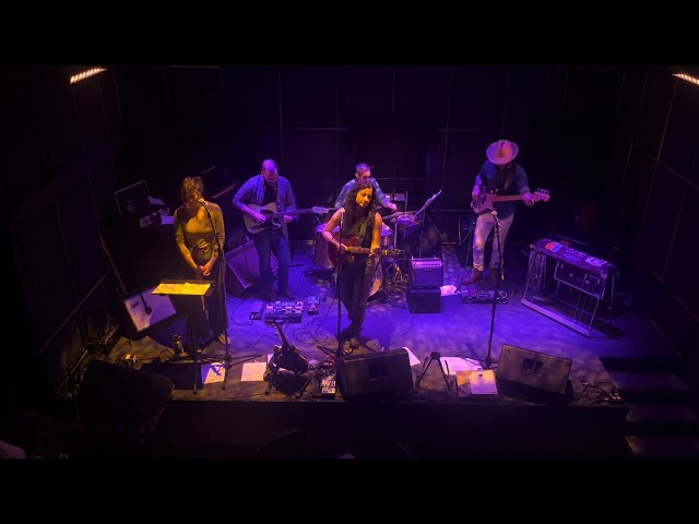 Stay - Foxglove