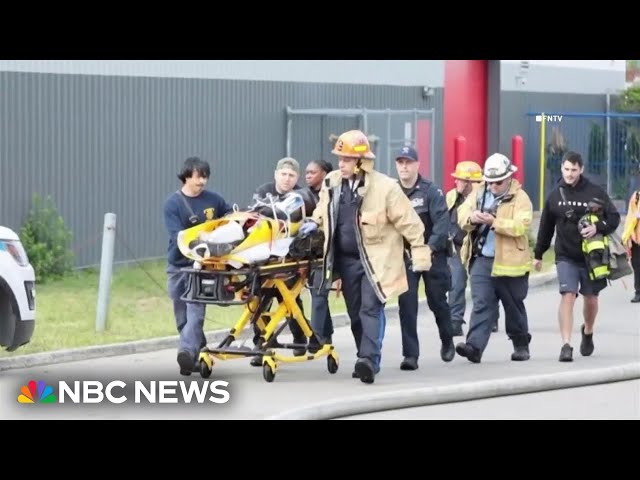 Firefighters injured in Staten Island shipyard explosion
