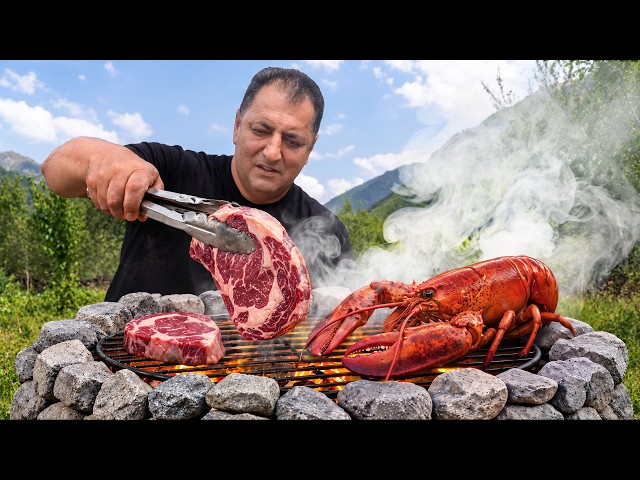 Ribeye Steak And Lobster In One Epic Surf And Turf Sandwich!
