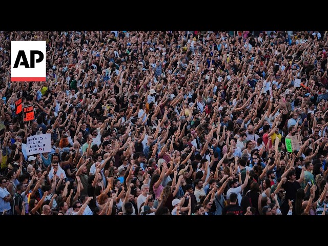 Thousands protest housing crisis in Spain after 87-year-old evicted from home