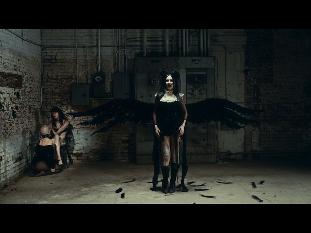 S!ut (Official Music Video)