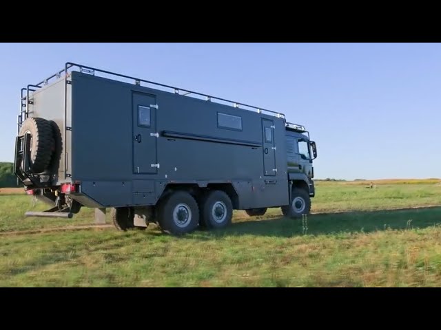 Premium auto house MAN TGS 6x6.