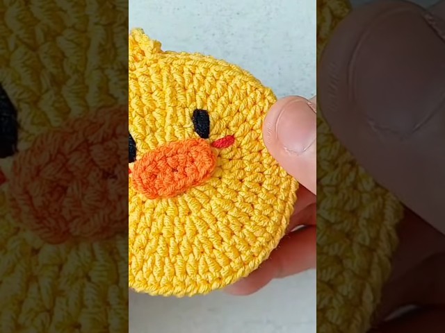 How to Crochet a Cute Duck AirPods Case 🐥 | Easy Crochet Tutorial