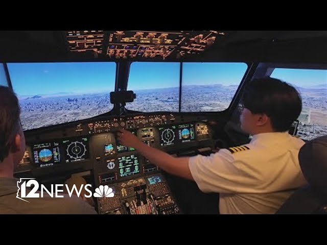See what it's like to fly a passenger jet in Phoenix with the Airbus A320 simulator