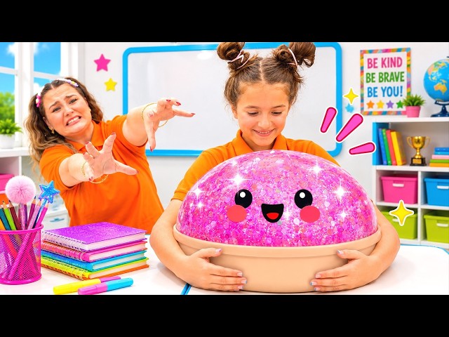 Ruby and Bonnie Rare Glitter Dumpling Squishy at School