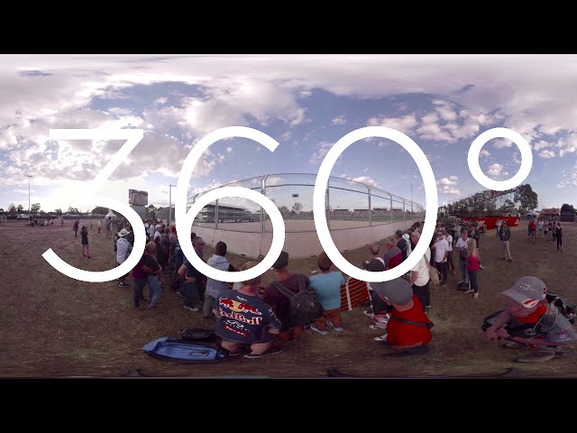 360° VIDEO - 2016 Formula 1 Australian Grand Prix Trackside Turn 1 (Jones)