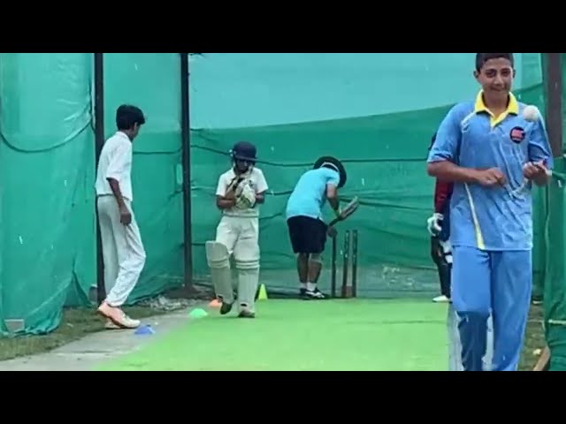 Kashmir Cricketer